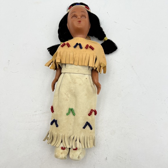 VTG 1970s Native American Indian Girl Doll With Moving Eyes & a Papoose - Picture 1 of 13